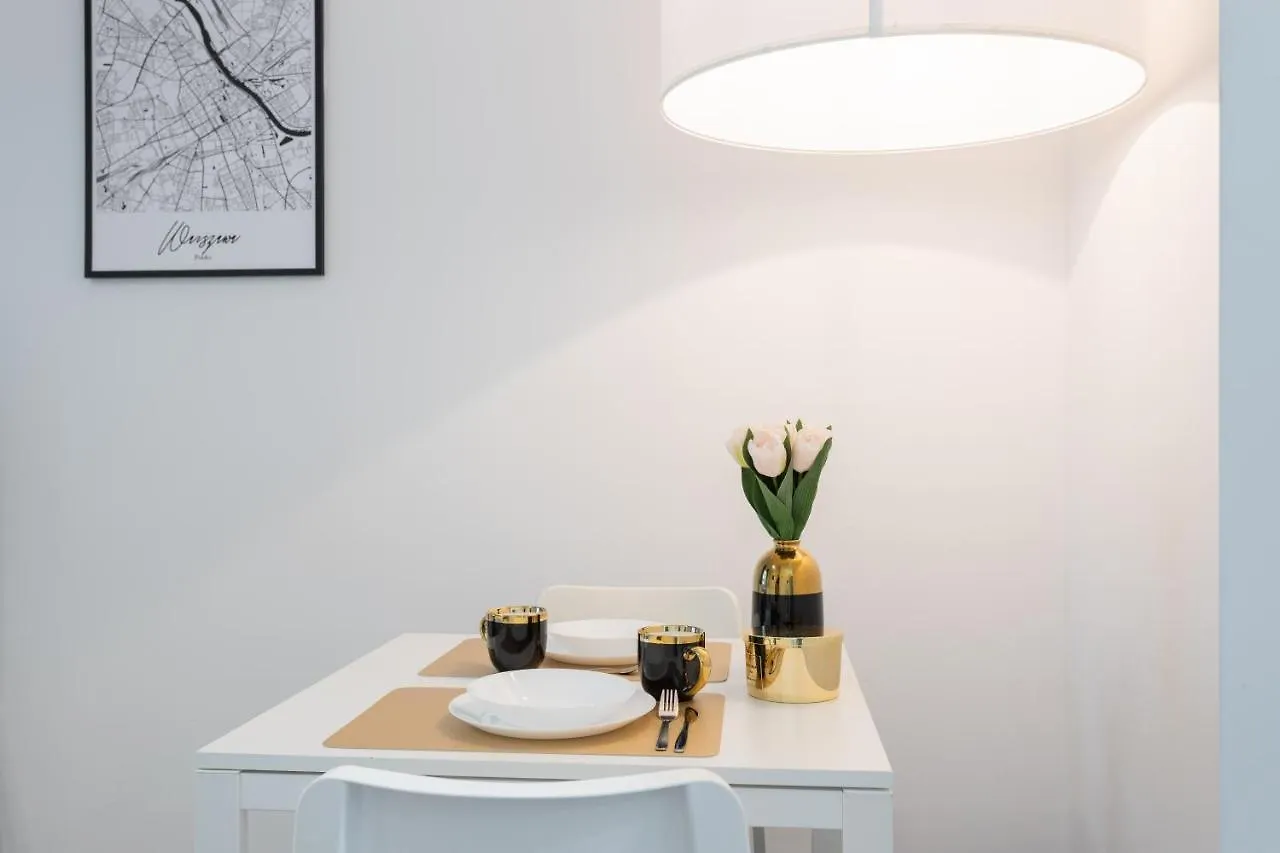 Golden Apartments - Old Town - Studio Varşova 0*,  Polonya